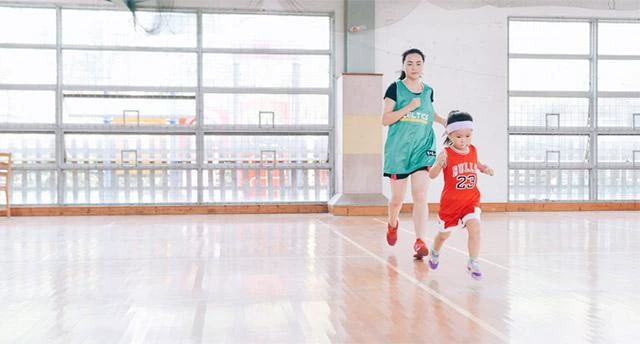 青少年学生篮球训练营发言稿_0